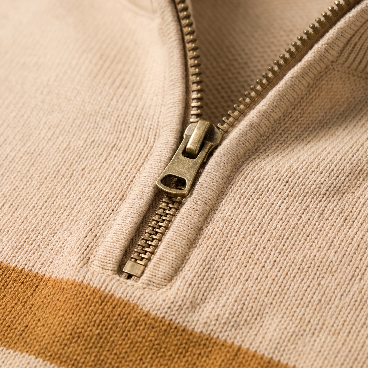 Werner™ | Stilvoller Pullover mit Reissverschlusskragen