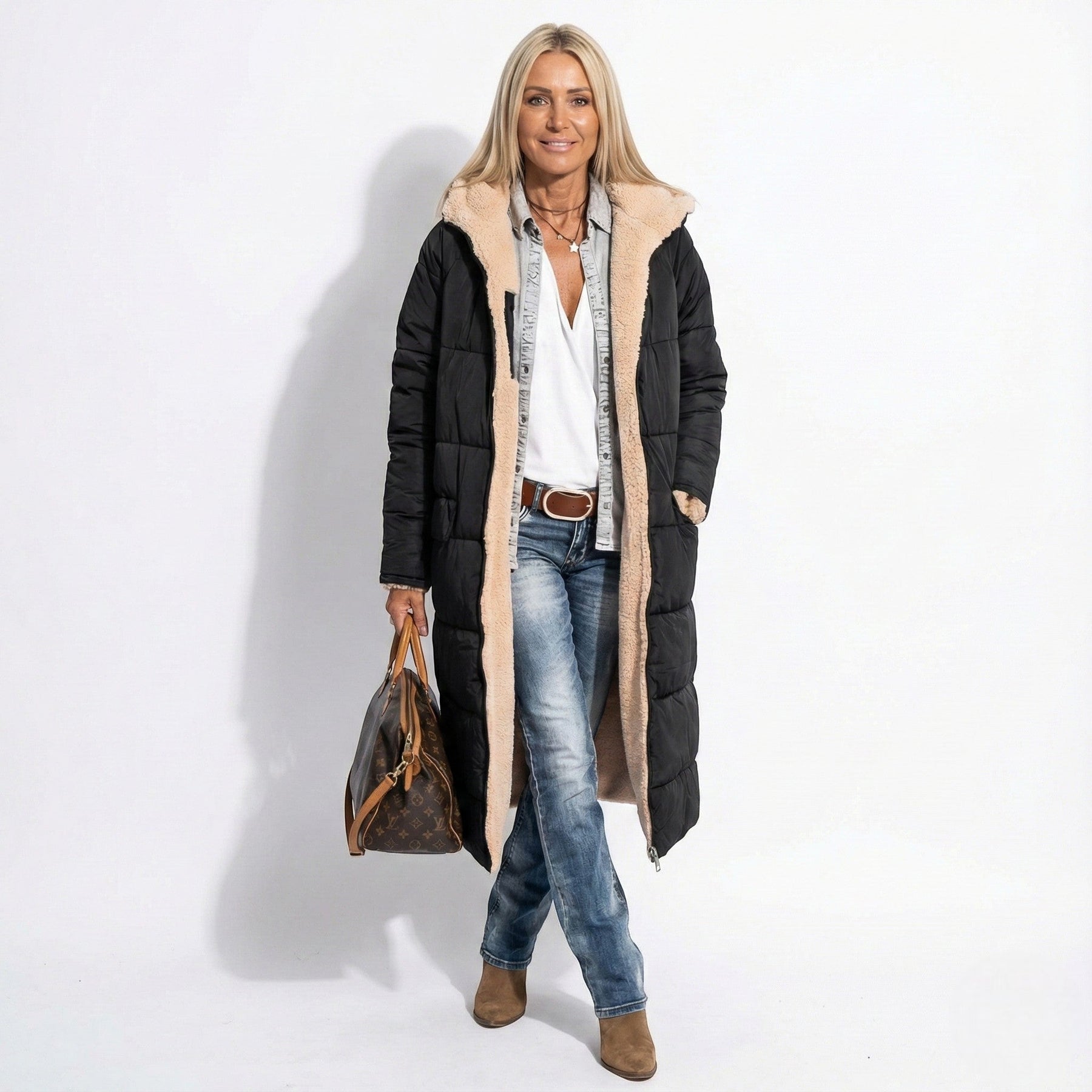 Sophia | Tidløs elegant kåpe